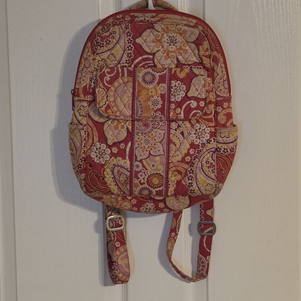 VTG SM Vera Bradley Paisley Quilted Back Pack" Raspberry Fizz" Spring 2008 USA